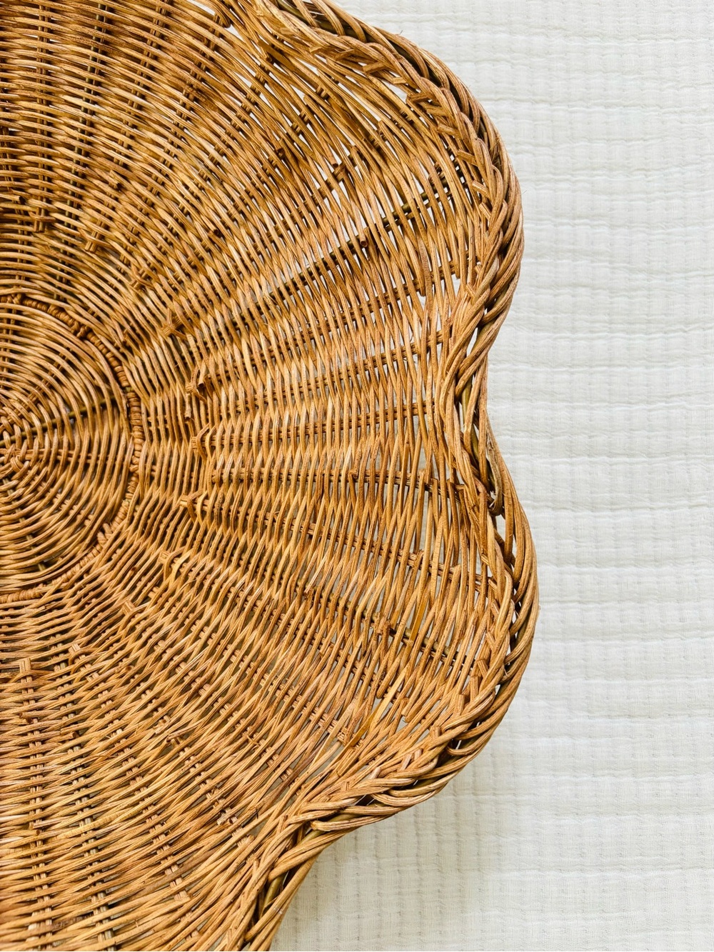 Threshold x Studio McGee Scallop Woven Shallow Bowl Basket Natural NWT - Picture 8 of 15